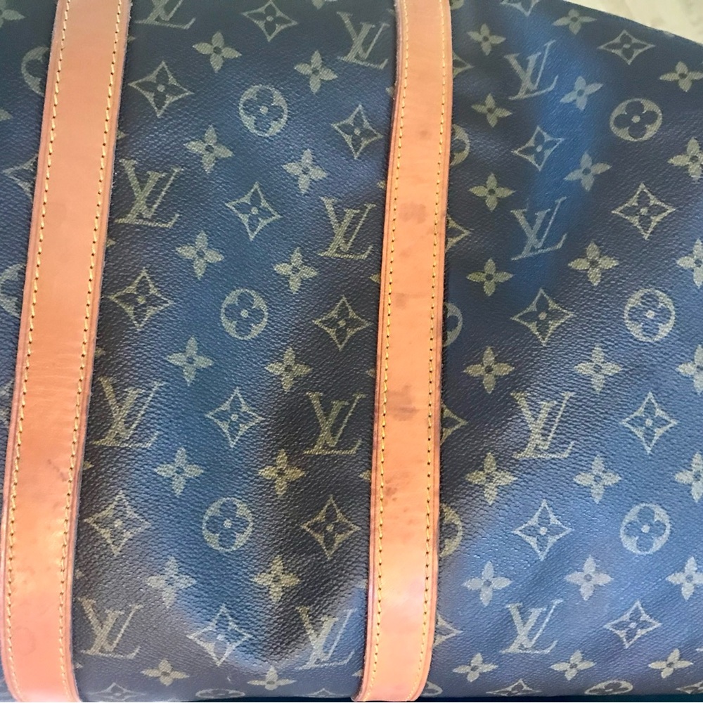 Authentic Louis Vuitton Keepall 50 Travel Handbag - Picture 9 of 12